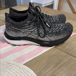 ASICS Men’s Gel-Kayano 29